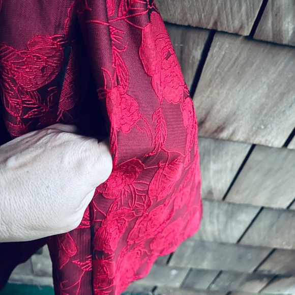 B Darlin 🌹 Juniors' Floral-Jacquard Fit & Flare Red Rose Dress 1/2 Prom Evening - Picture 13 of 15